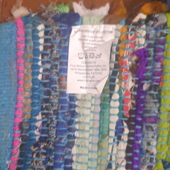 Colorful Vibrant Rug - Picture 4 of 4